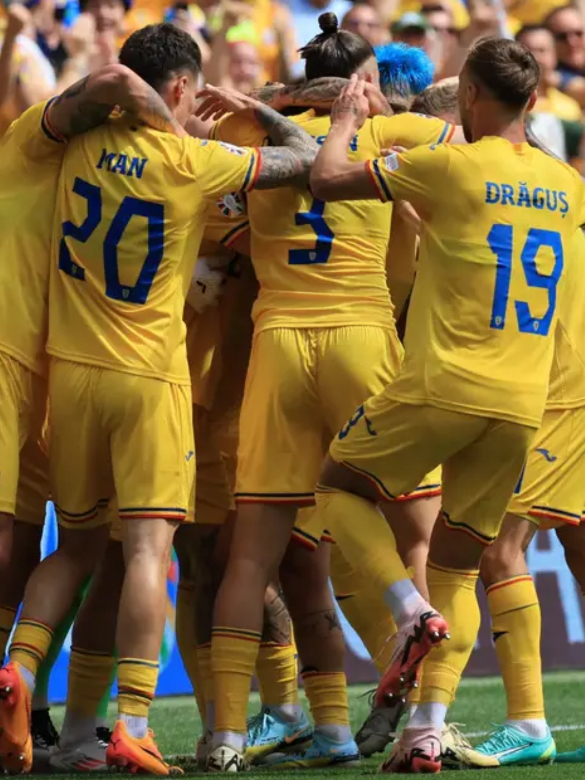 赛地聚焦——欧超杯今晨热度飙升，西汉姆队长鼓劲，震撼外界，阵容厚度经受考验的简单介绍